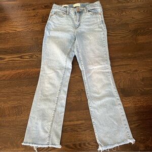 Universal Thread Light Blue Women's Ankle Bootcut Jeans fray hem size 4/27L